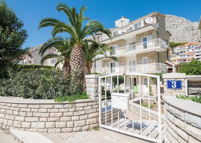 Apartments And Room Alen