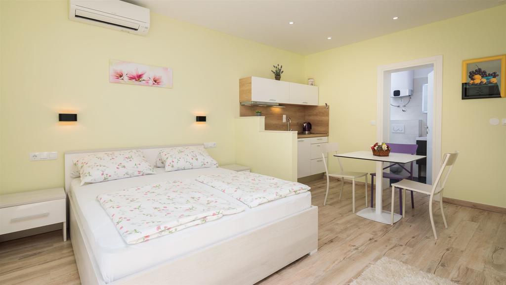 Apartment And Alen Duce