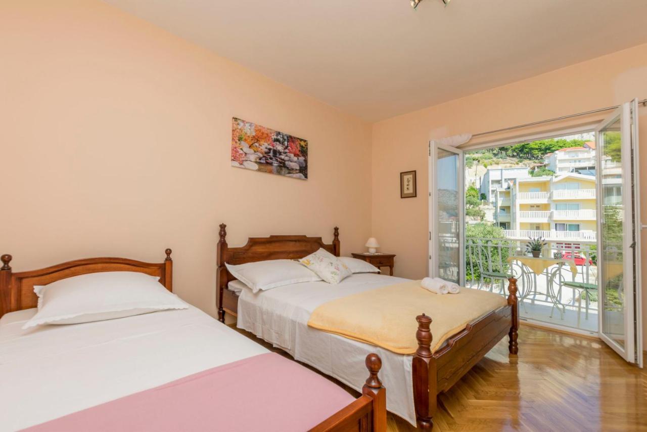 And Alen Apartment *